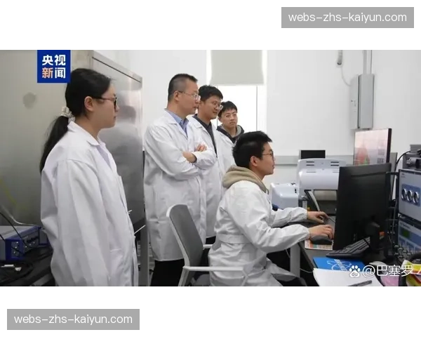 团队的力量：揭秘中国女举背后的科研保障体系