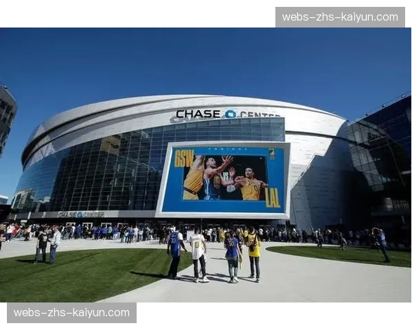 现场观察：勇士大通中心部署新一代无线充电座椅，提升球迷观赛体验